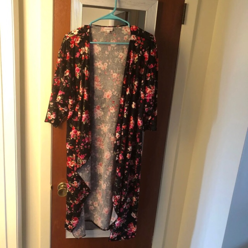 Lularoe velvet Shirley